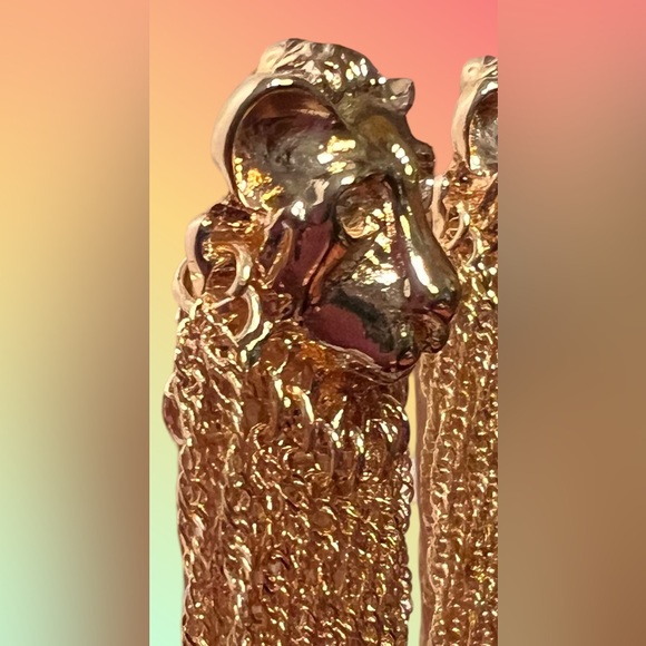 House of Harlow 1960 NWT Bold Statement Gold Tone Lions Head Earrings (J134) - Picture 9 of 9